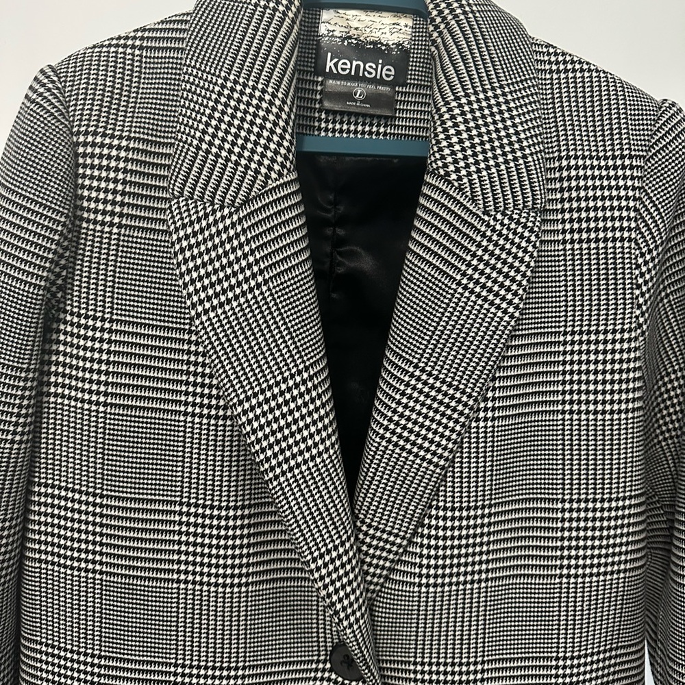 Kensie Black and White Plaid Blazer